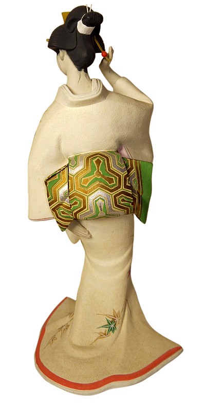 японская статуэтка из керамики