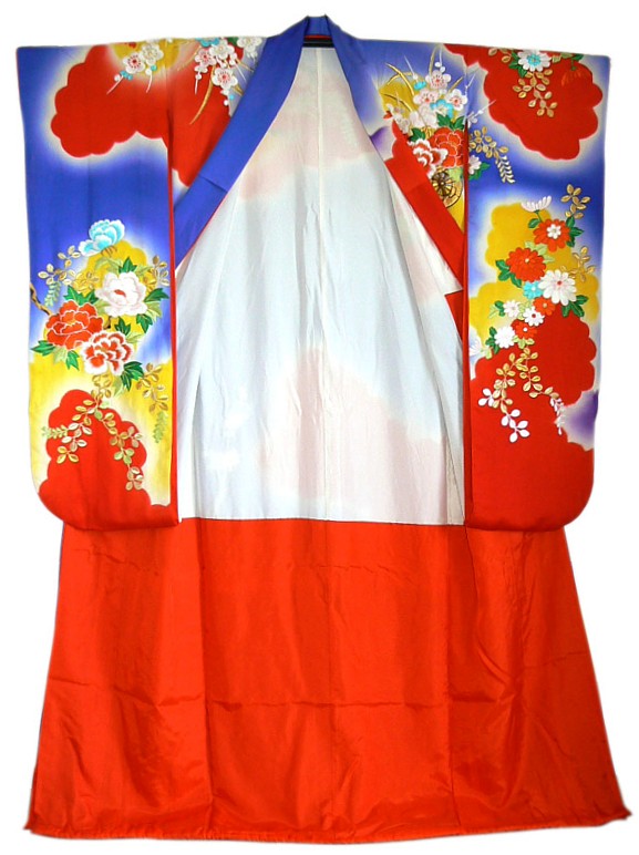 японское кимоно фурисодэ