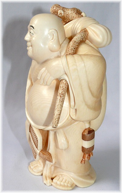 статуэтка из слоновой кости, Япония, 1950-е гг.