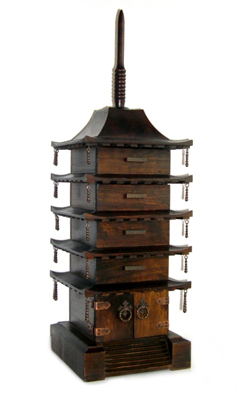 японский антиквариат: шкафчик для коллекций в виде ПАГОДЫ, 1930-е гг.